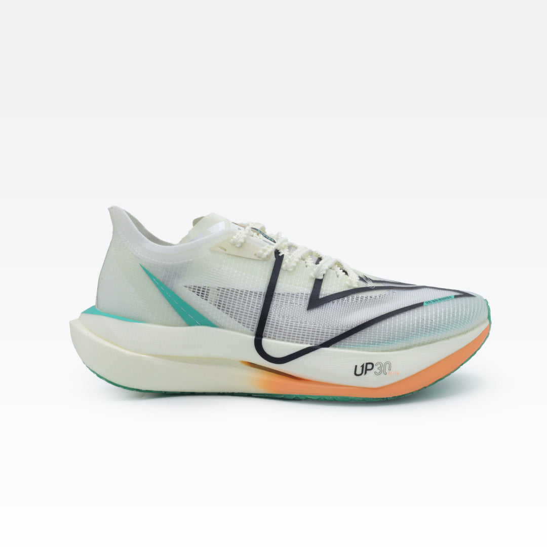 Peak Taichi Up30 3.0Eilte White/Green